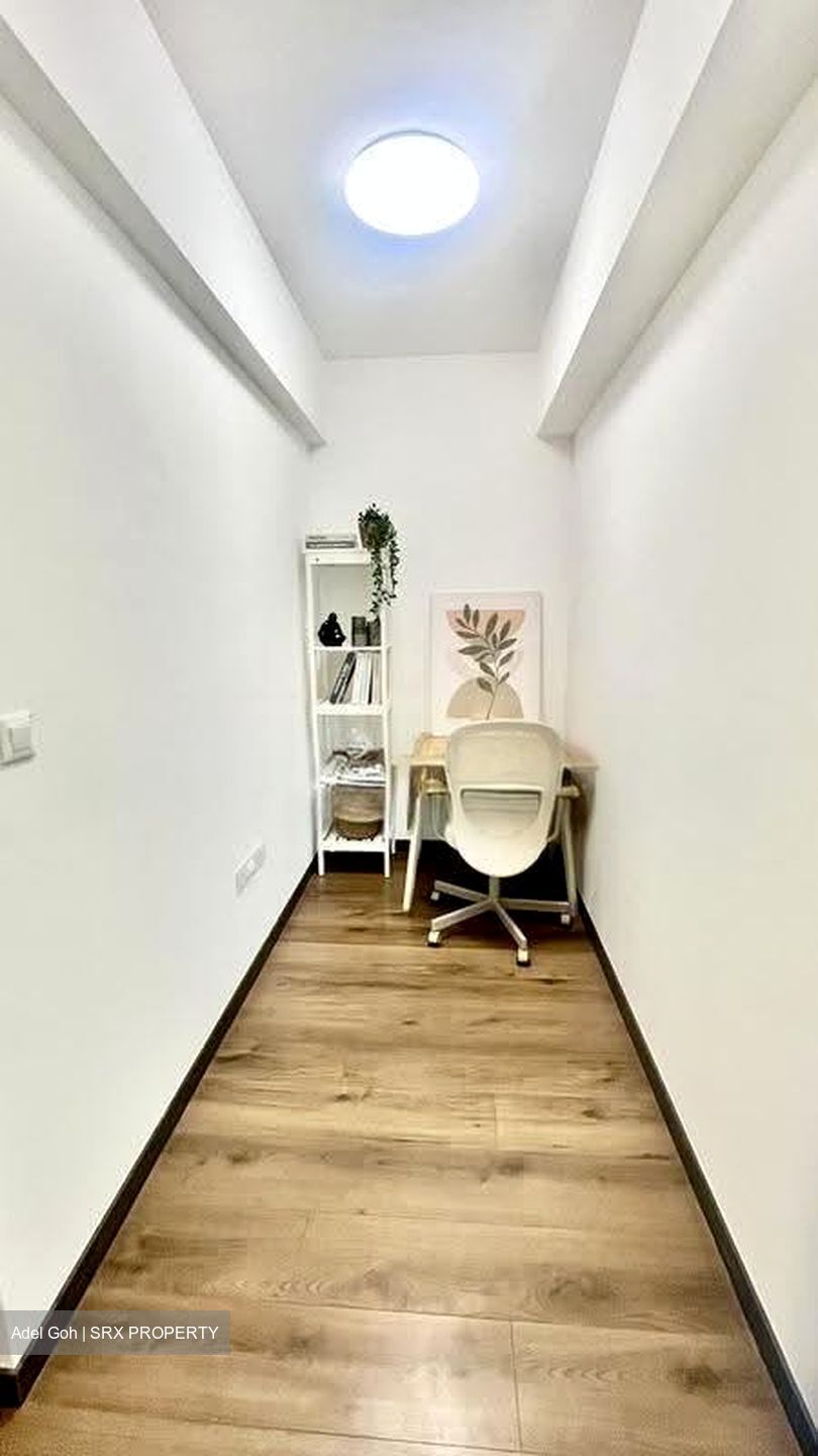 Lake Grande (D22), Condominium #616040171